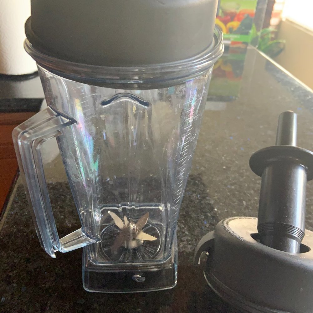 Vitamix Pitcher/Lid 64 pz, Clear